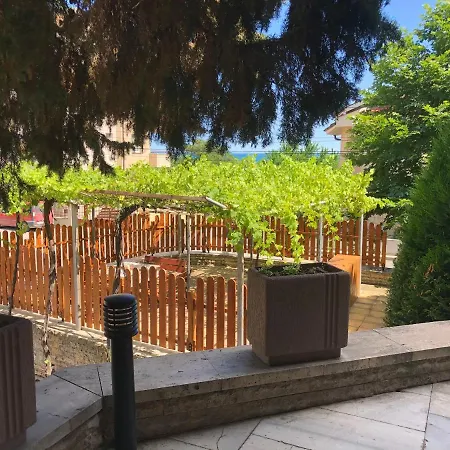 Hotel Relax Sarafovo