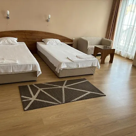 Relax Sarafovo Hotel